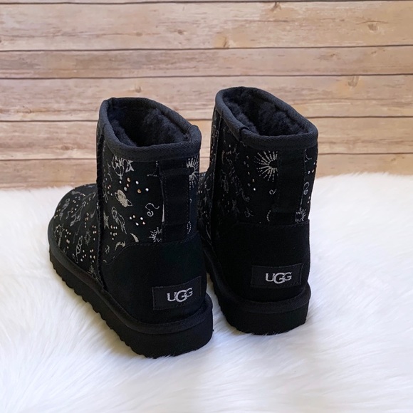 UGG Classic Zodiac Mini Black Boots - Picture 5 of 9